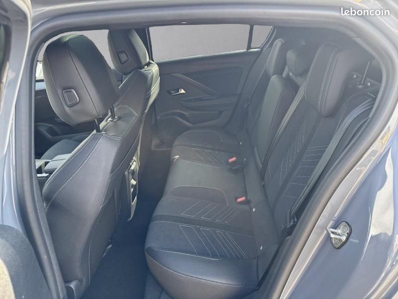 Opel Astra 1.2 Turbo Hybrid 145ch Ultimate e-DCT 6 (image 10)