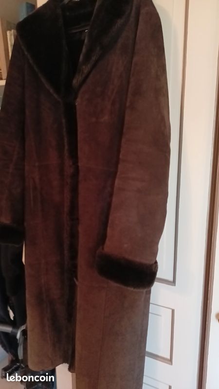 Manteau croute de cuir et fourrure (image 4)