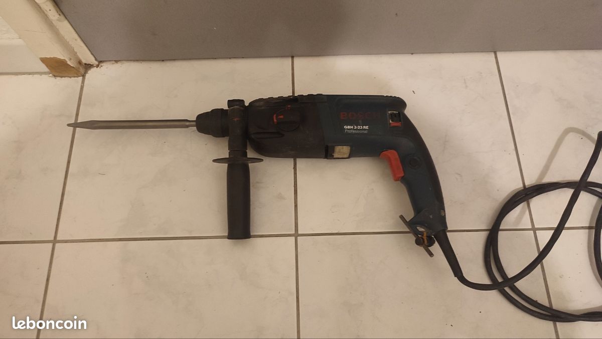 Perseuse perforateur professionnel Bosch GBH 2-23 (image 1)