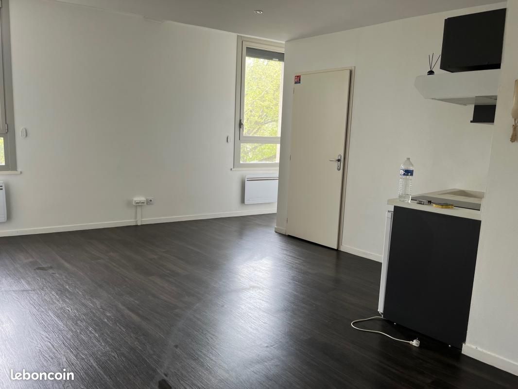 Appartement 2 pièces 47 m² · à Poitiers · 47 m² · 590 €