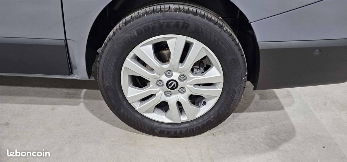 Nissan Primastar COMBI L1H1 3.0t 2.0 dCi 170 S/S BVA9 Tekna 8 pl (image 9)