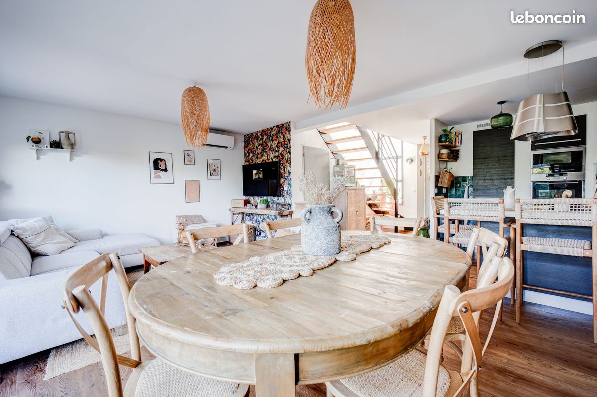 Maison 5 pièces 100 m² · à Castelginest · 100 m² · 300 000 €