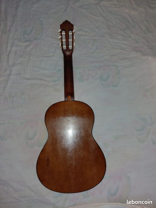 Guitare YAMAHA C 40pour enfants (image 3)
