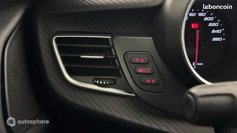 Alfa Romeo Giulietta 1.4 TB MultiAir 150ch Sportiva Stop&Start (image 27)