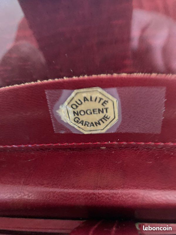 Trousse De Toilette Ancienne En Cuir Rouge Bordeaux - Homme - Vintage