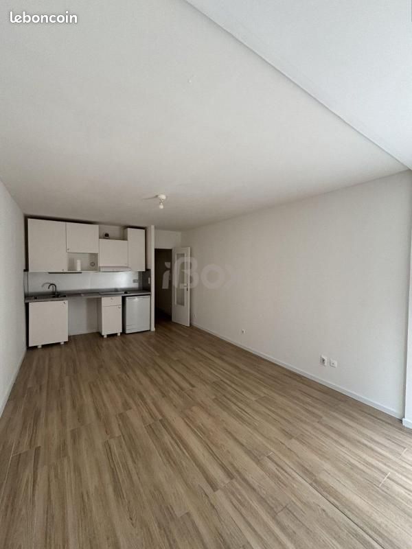 Appartement 27 m² · à Toulon · 27 m² · 670 €/mois