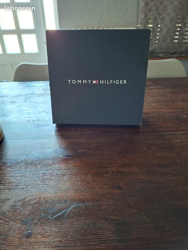 Vend chaussure tommy Hilfiger (image 4)