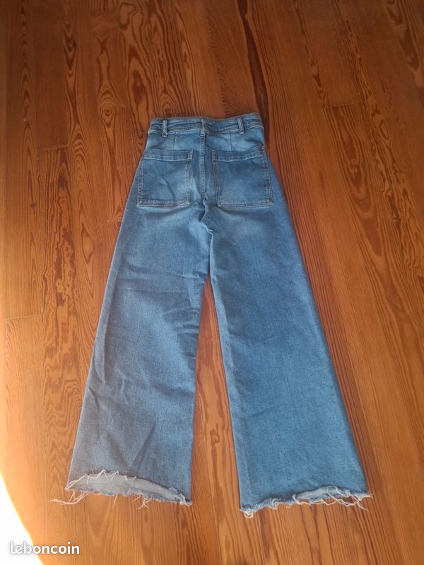 Jean Large Zara Style "Flared" (image 2)