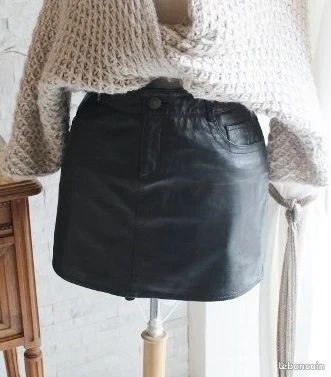Jupe noire en véritable cuir d'agneau, neuve jamais portée, taille 40 (image 3)
