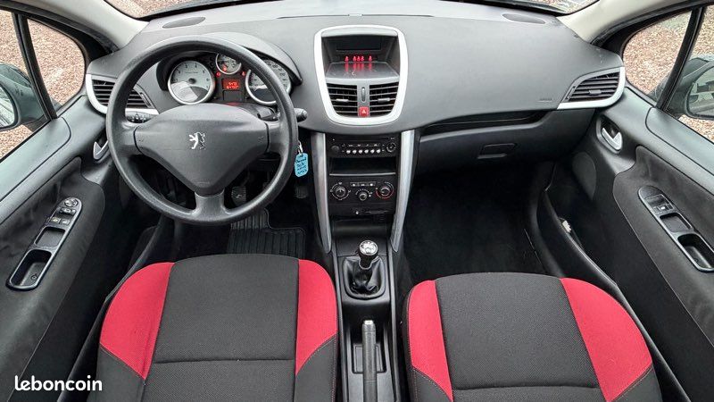 Peugeot 207 (Phase 2) 1.4 VTi 16V 95 cv (image 4)