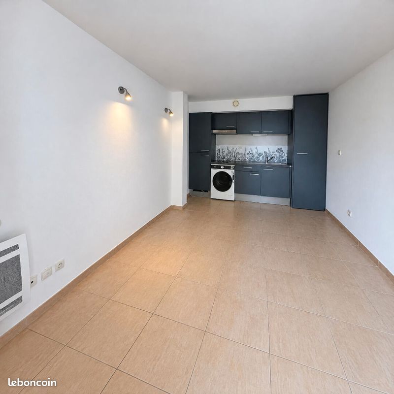 Appartement 2 pièces 29 m² · à Aix-en-Provence · 29 m² · 876 €/mois
