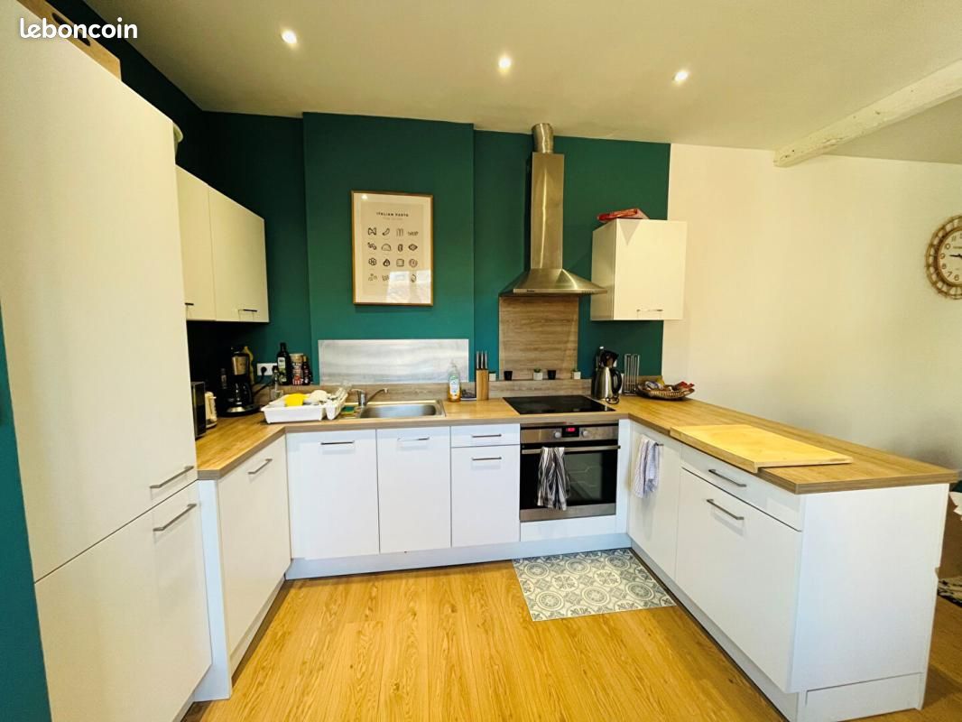 Appartement 3 pièces 80 m² · à Cognac · 80 m² · 736 €