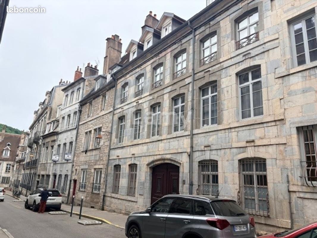 Appartement 1 pièce 31 m² · à Besançon · 31 m² · 525 €