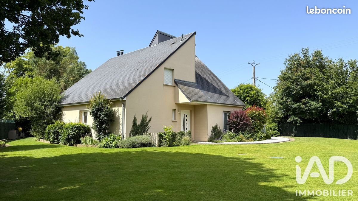 Maison 8 pièces 185 m² · à Yèvres · 185 m² · 299 000 €