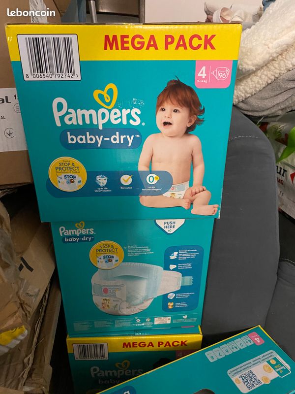 Couches pampers taille 4 (image 1)