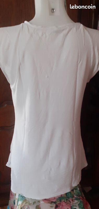 Tee-shirt taille XL (image 3)