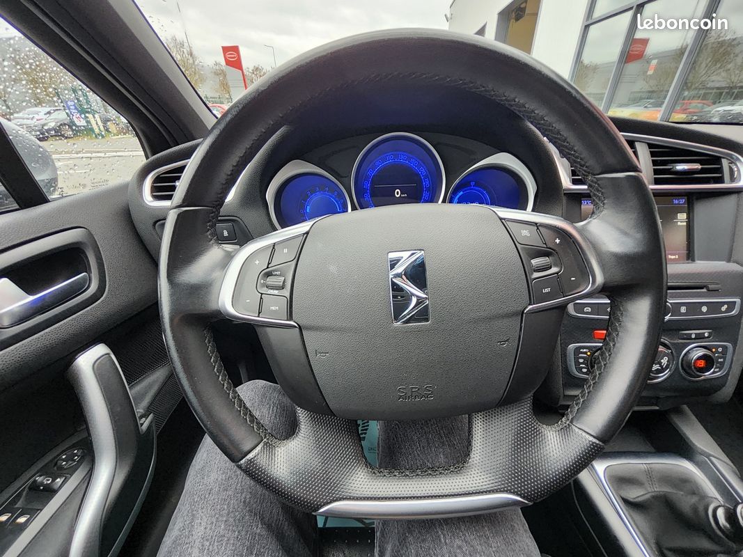 DS DS4 BlueHDi 150 SS BVM6 Sport Chic (image 16)