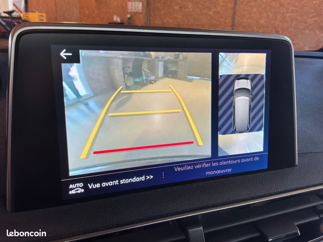 PEUGEOT 5008 BlueHDi 130 CV SS BVM6 GT Line (image 30)