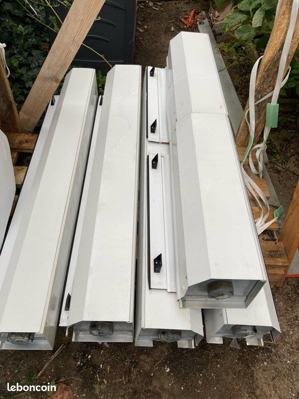 Lot ou vendues séparément 3 fenêtres PVC avec cadres+volets roulants (image 2)