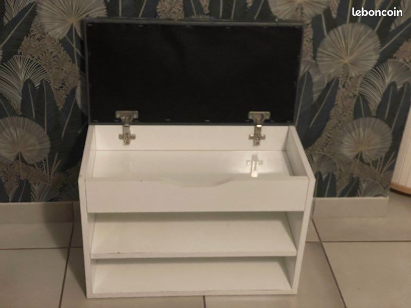 Banc à chaussures avec coffre (image 2)
