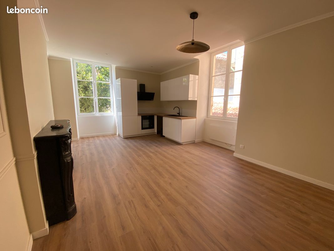 Appartement 3 pièces 48 m² · à Poitiers · 47,7 m² · 720 €