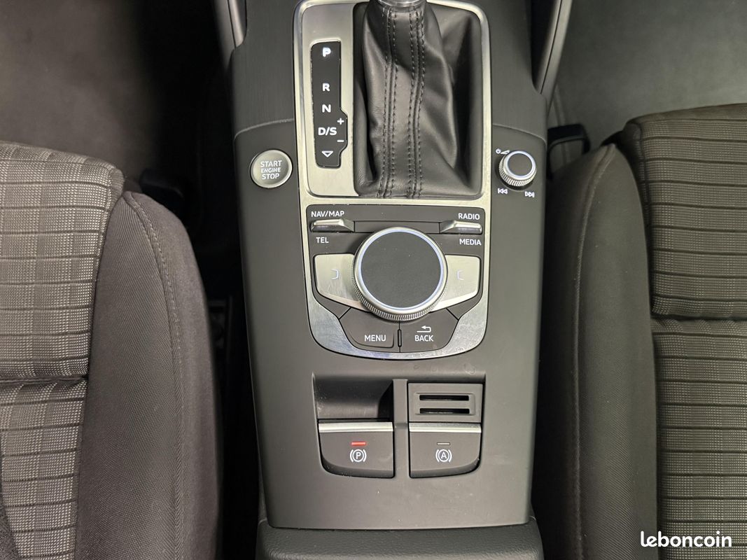 AUDI A3 Sportback 40 e-tron 204 S tronic 6 (image 23)