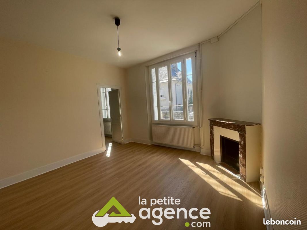 Maison 5 pièces 103 m² · à Bourges · 103 m² · 950 €/mois