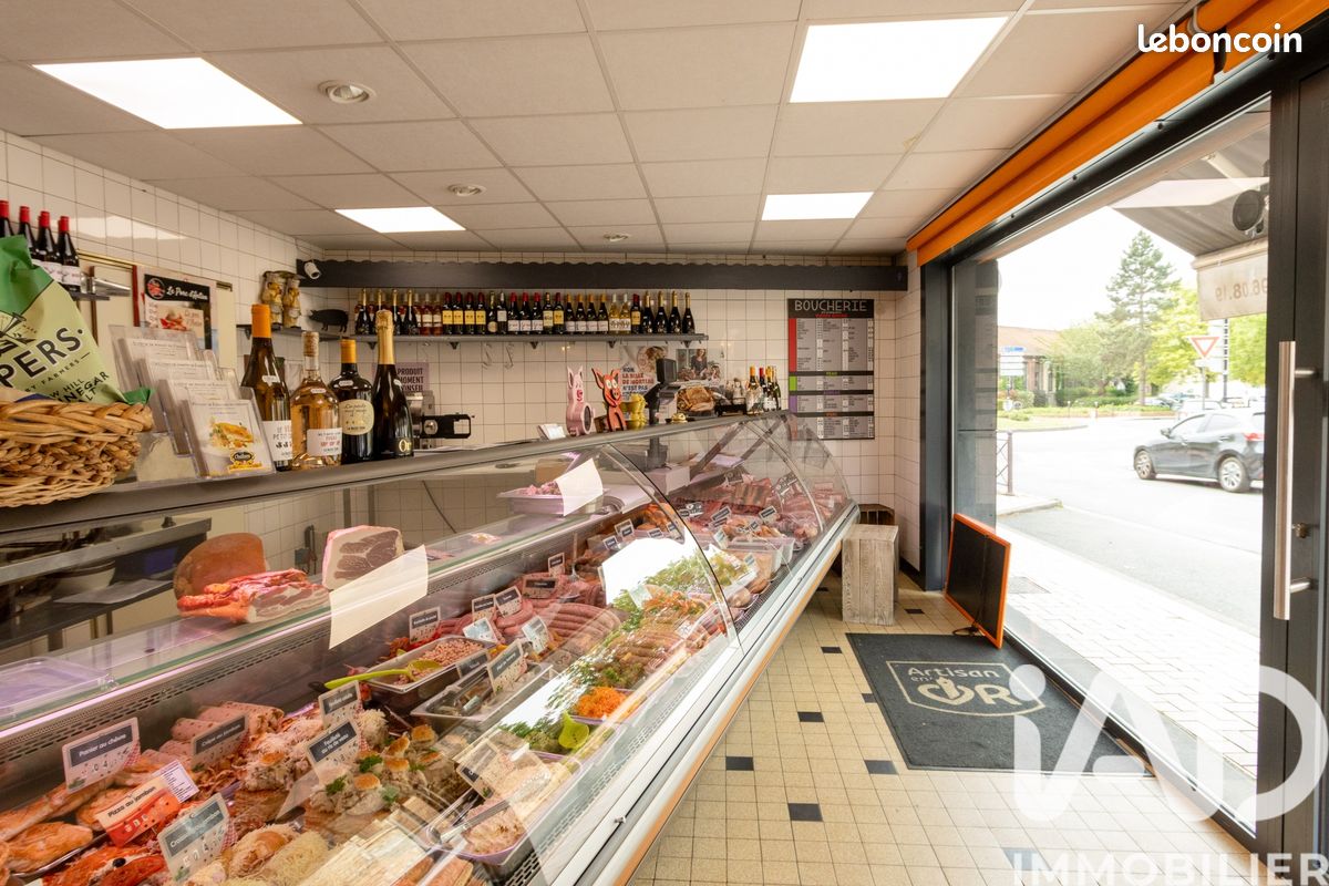 Local 135 m² Faches-Thumesnil (image 1)