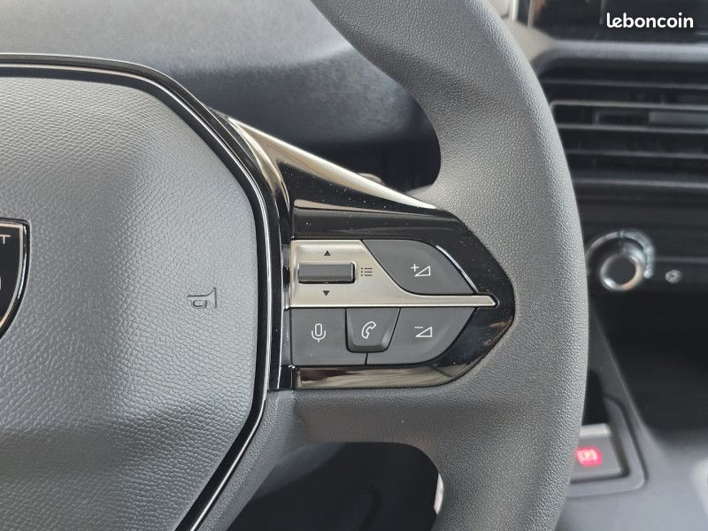 Peugeot PARTNER XL DIESEL 130CH Automatique 2pl Pack chantier (image 7)