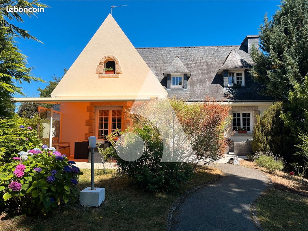 Maison 6 pièces 148 m² · à Landévant · 148 m² · 430 500 €
