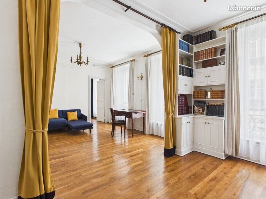 Appartement 4 pièces 70 m² · à Paris · 70 m² · 884 000 €