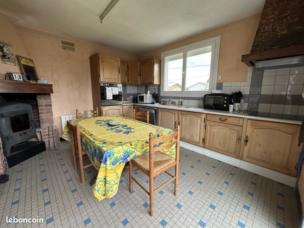 Maison 7 pièces 142 m² · à Bressuire · 142 m² · 143 100 €
