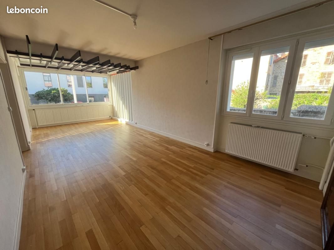 Appartement 4 pièces 83 m² · à Issoire · 83 m² · 175 000 €