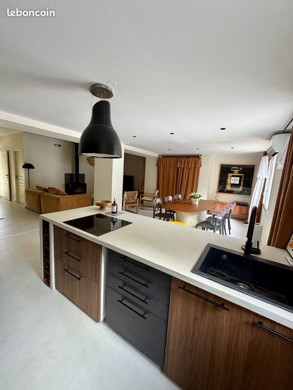 Maison 3 pièces 83 m² · à Mimet · 83 m² · 429 000 €