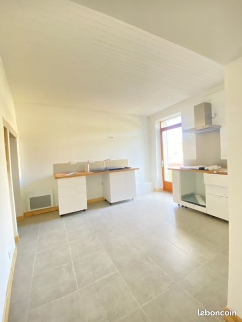 Appartement 3 pièces 75 m² · à Apt · 75 m² · 850 €