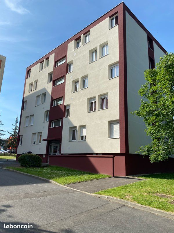 Chambre meublée en colocation calme (image 1)