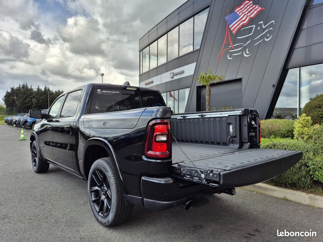 Dodge ram 1500 crew laramie sport night edition air rambox hayon multi (image 4)