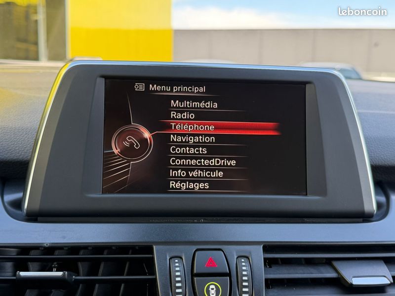 BMW Série 2 Gran Tourer 216d 1.5 116 Business GPS Radar AR 7 places Régul (image 17)