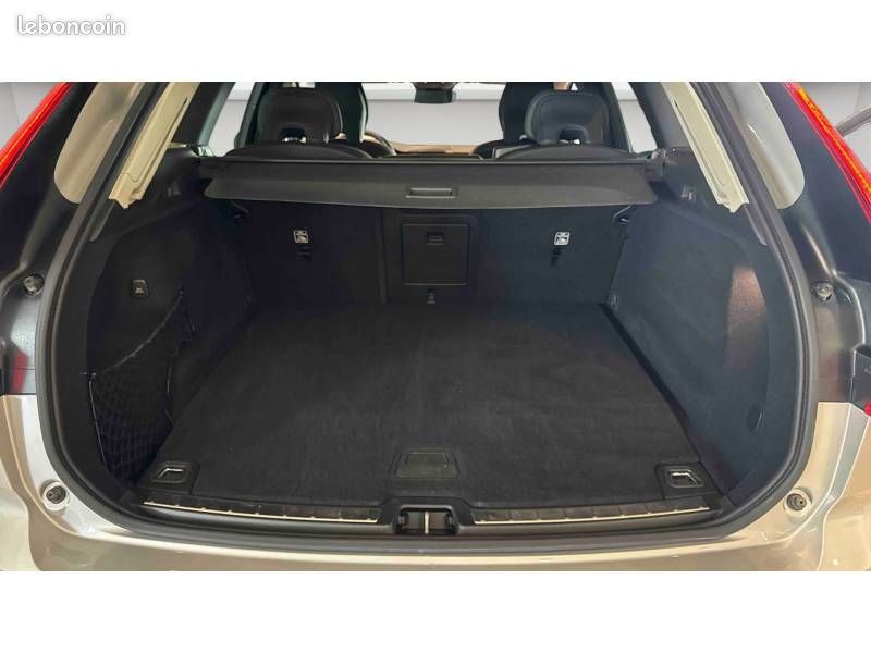 Volvo XC60 T8 AWD Hybride rechargeable 310 ch+145 ch Geartronic 8 Ultra Style Chrome (image 7)