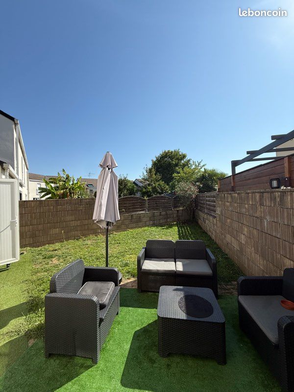 Maison 4 pièces 93 m² · à Montreuil-Juigné · 93 m² · 930 €/mois