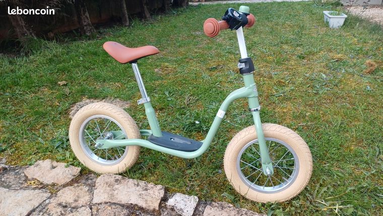 Selle Banane Vintage Vinyle étincelante/noire Pour Vélo 16 Pouces, Bande Dorée, Neuve