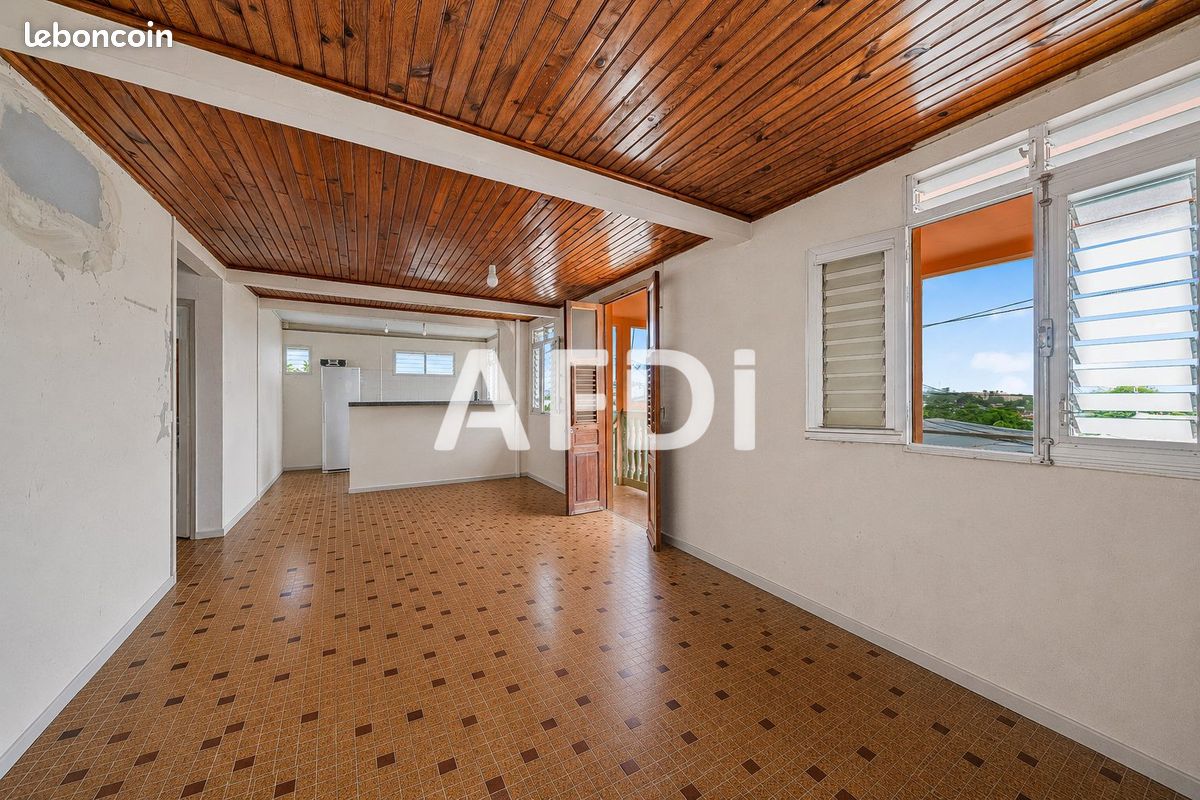 Maison 6 pièces 132 m² · à Fort-de-France · 132 m² · 176 550 €