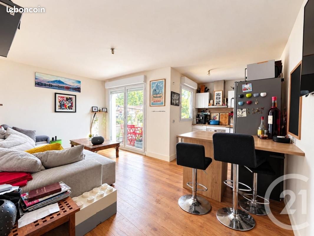 Appartement 3 pièces 53 m² · à Fargues-Saint-Hilaire · 53 m² · 192 000 €