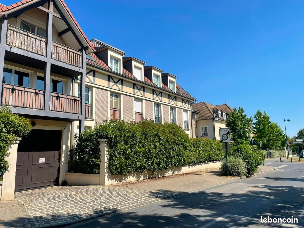 Appartement 2 pièces 48 m² · à Magny-le-Hongre · 48 m² · 917 €
