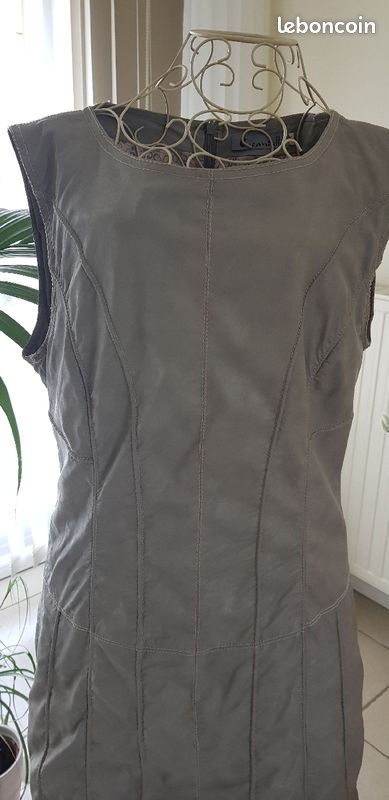Robe t38 similicuir gris clair (image 2)