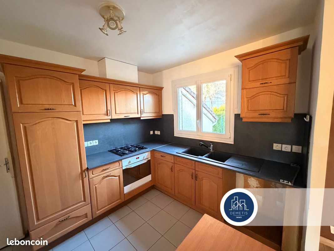 Maison 6 pièces 98 m² · à Allonnes · 98 m² · 189 000 €