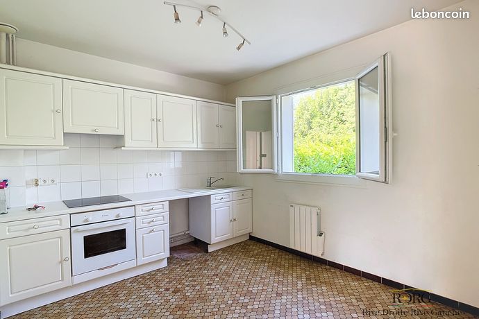 Maison a louer rueil-malmaison - 6 pièce(s) - 116 m2 - Surfyn