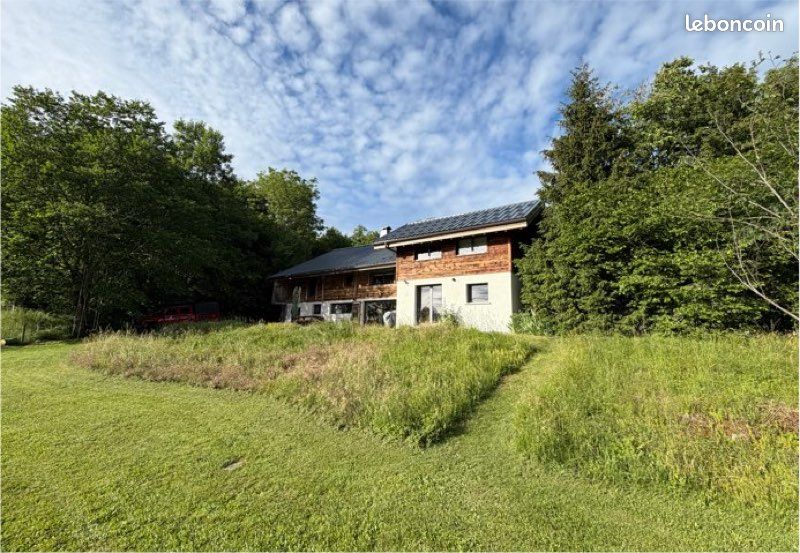 Maison 6 pièces 193 m² · à Saint-Pierre-en-Faucigny · 193 m² · 549 000 €