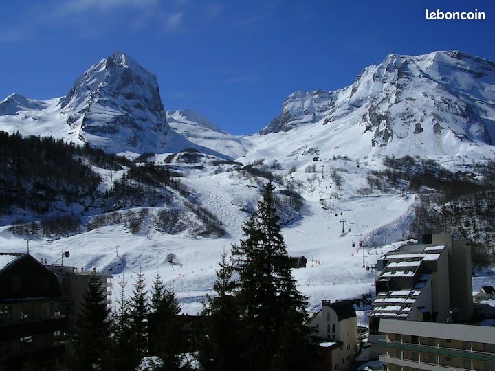 GOURETTE appart au pied des pistes (image 2)