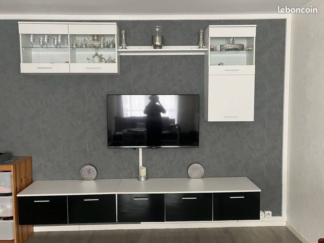 Meuble télé (image 1)